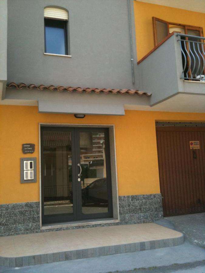 Residence La Fenice Ff Giardini Naxos Exteriér fotografie